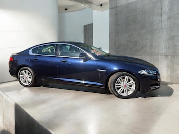 Used Jaguar XF 2015 for sale - 78444871: Photo