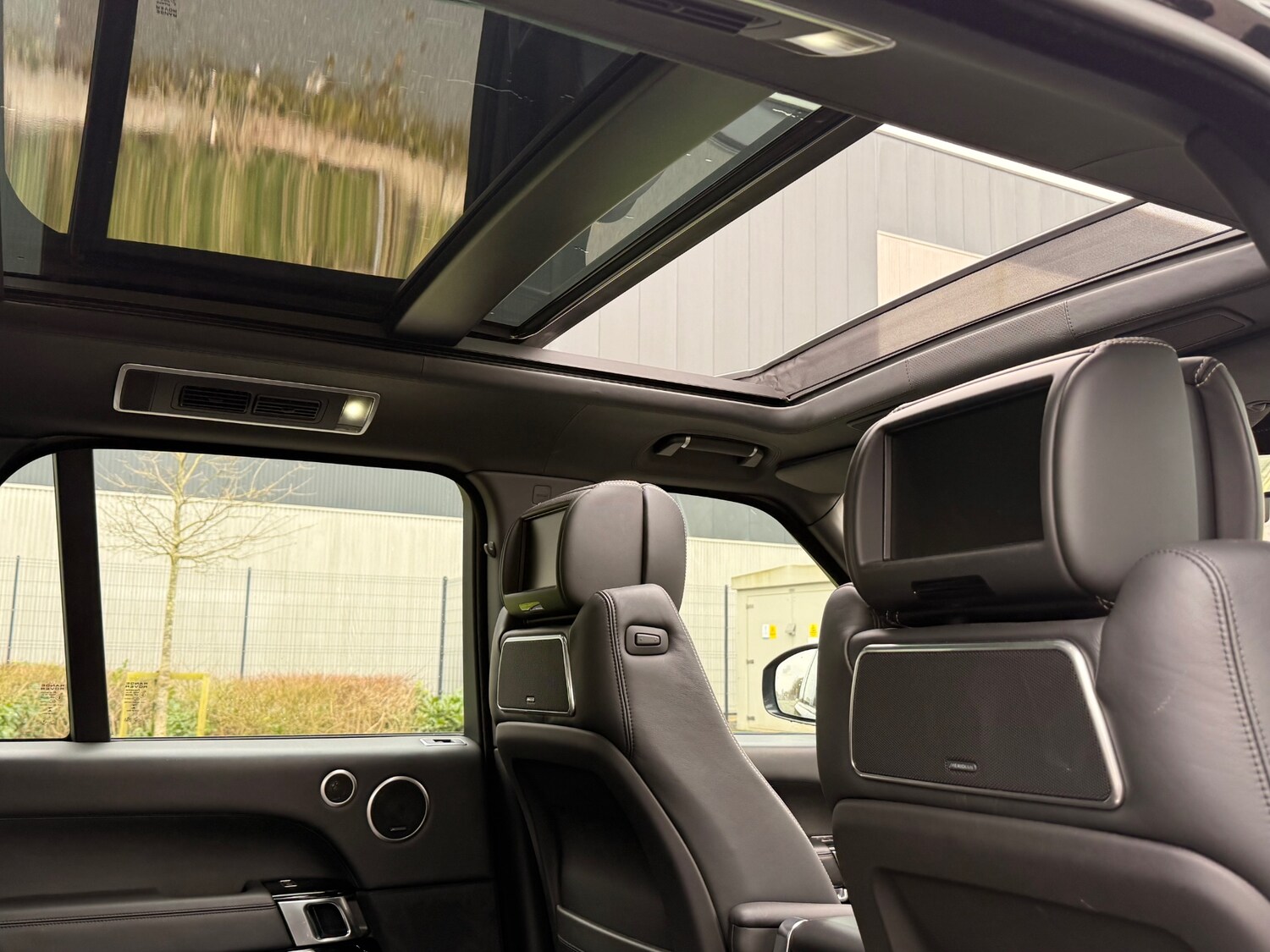 Used Land Rover Range Rover 2013 for sale - 77790381: Photo 12