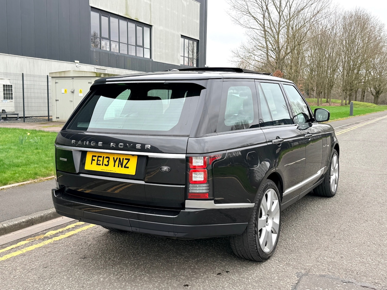 Used Land Rover Range Rover 2013 for sale - 77790381: Photo 3