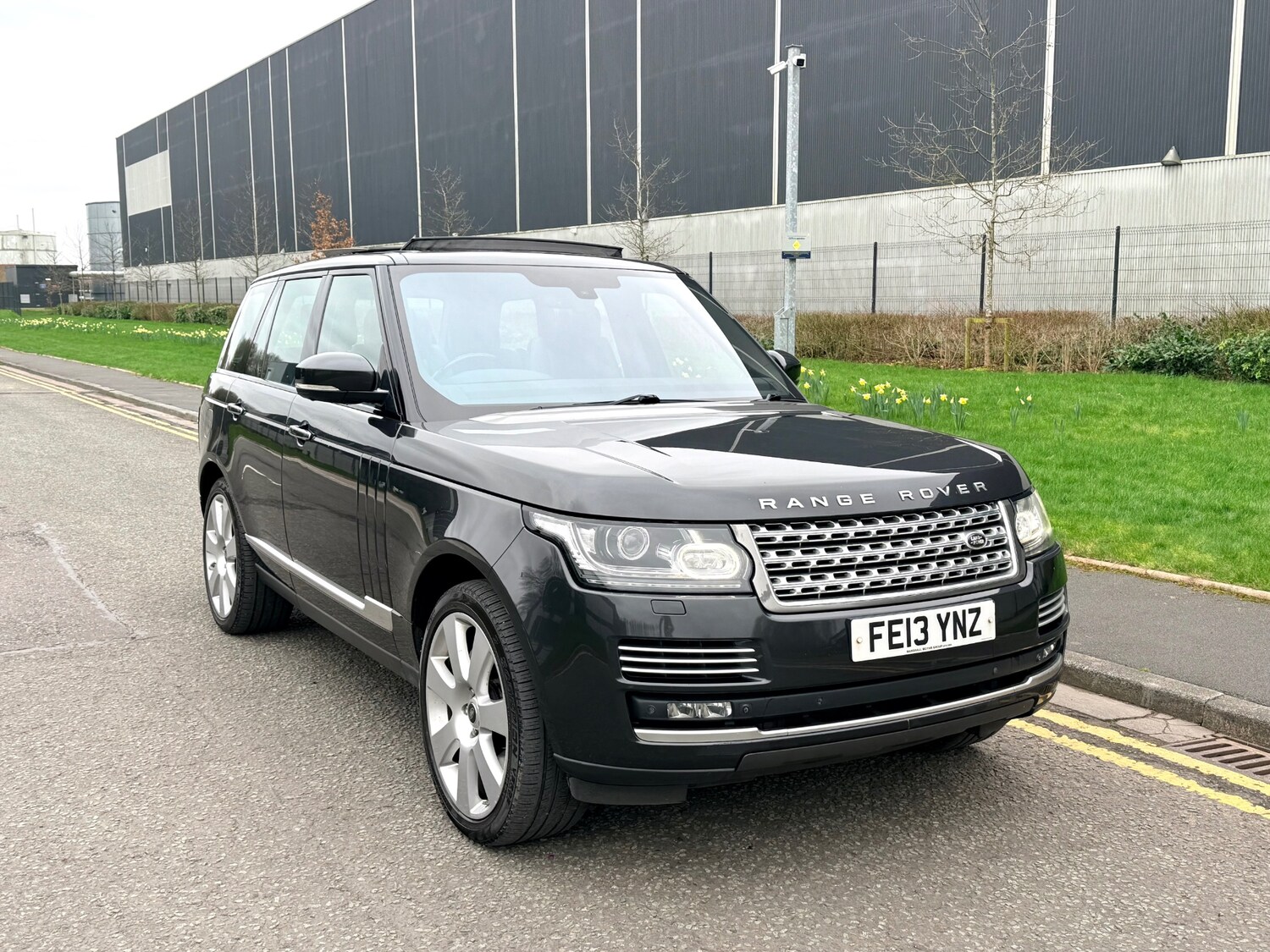 Used Land Rover Range Rover 2013 for sale - 77790381: Photo 9