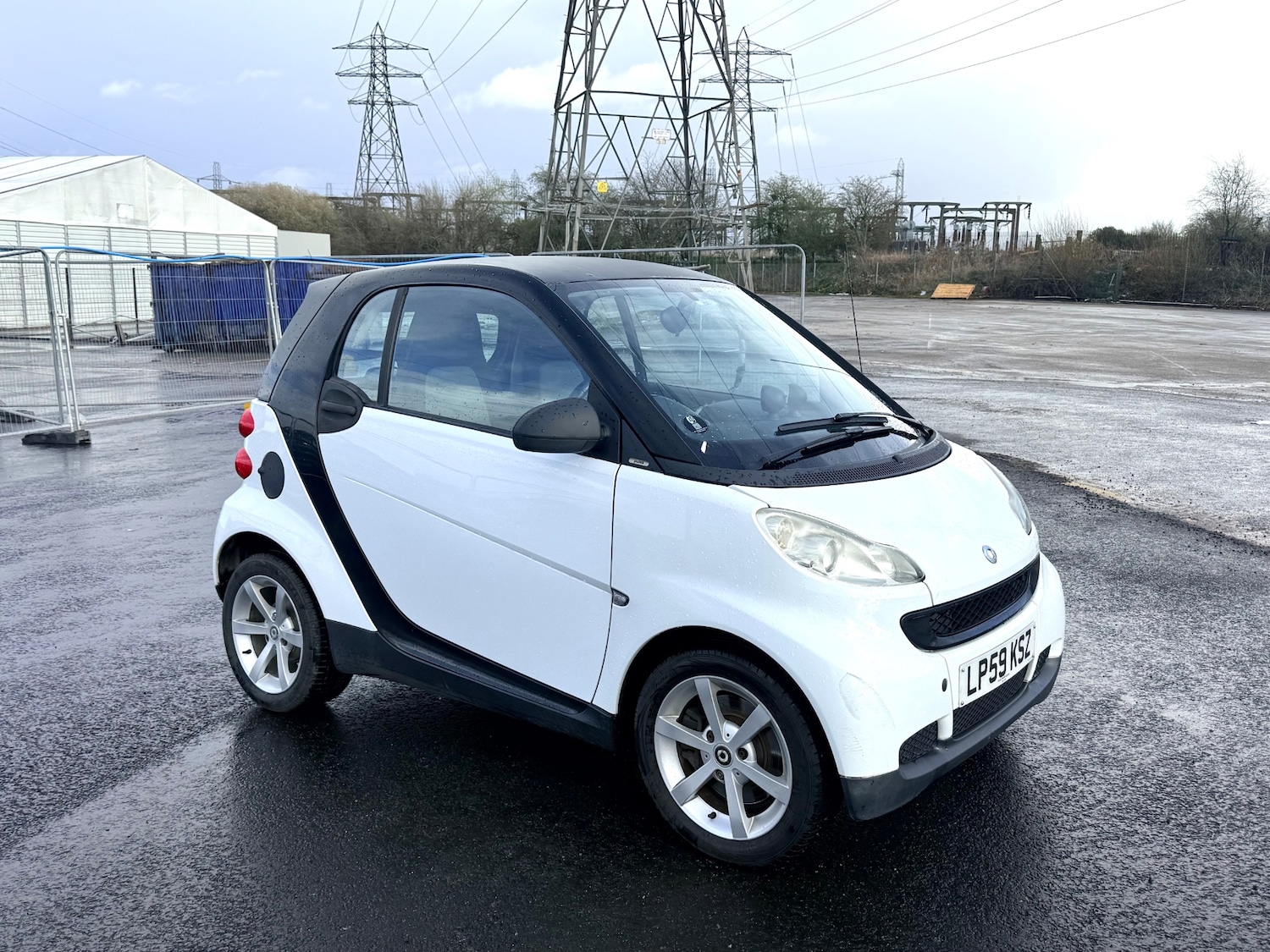 Used smart fortwo 2010 for sale - 78016574: Photo 2