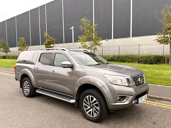2017 (17) - Double Cab Pick Up Tekna 2.3dCi 190 4WD