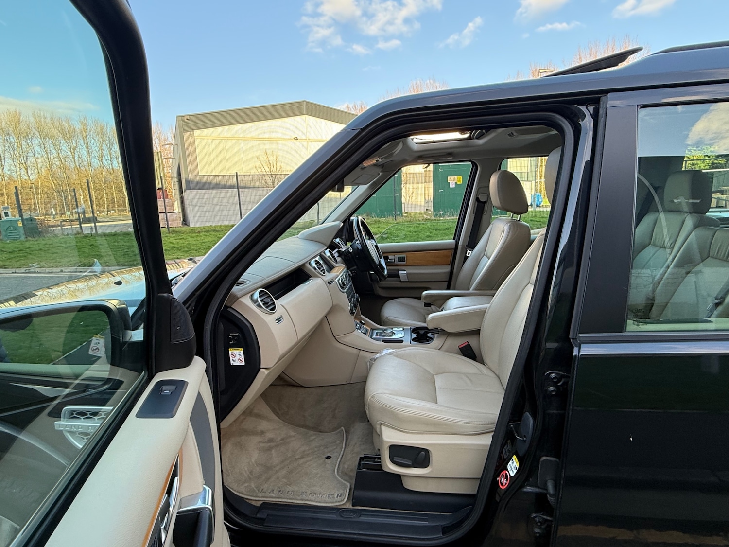 Used Land Rover Discovery 2012 for sale - 77045793: Photo 15