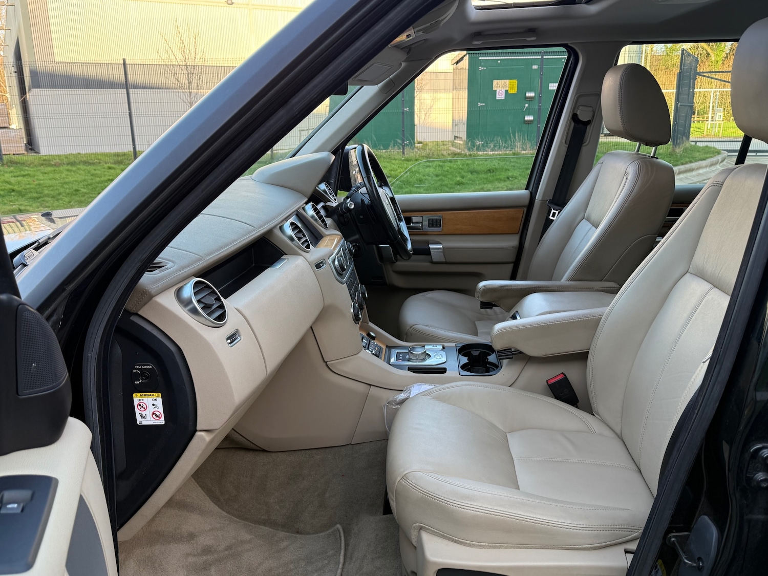 Used Land Rover Discovery 2012 for sale - 77045793: Photo 16