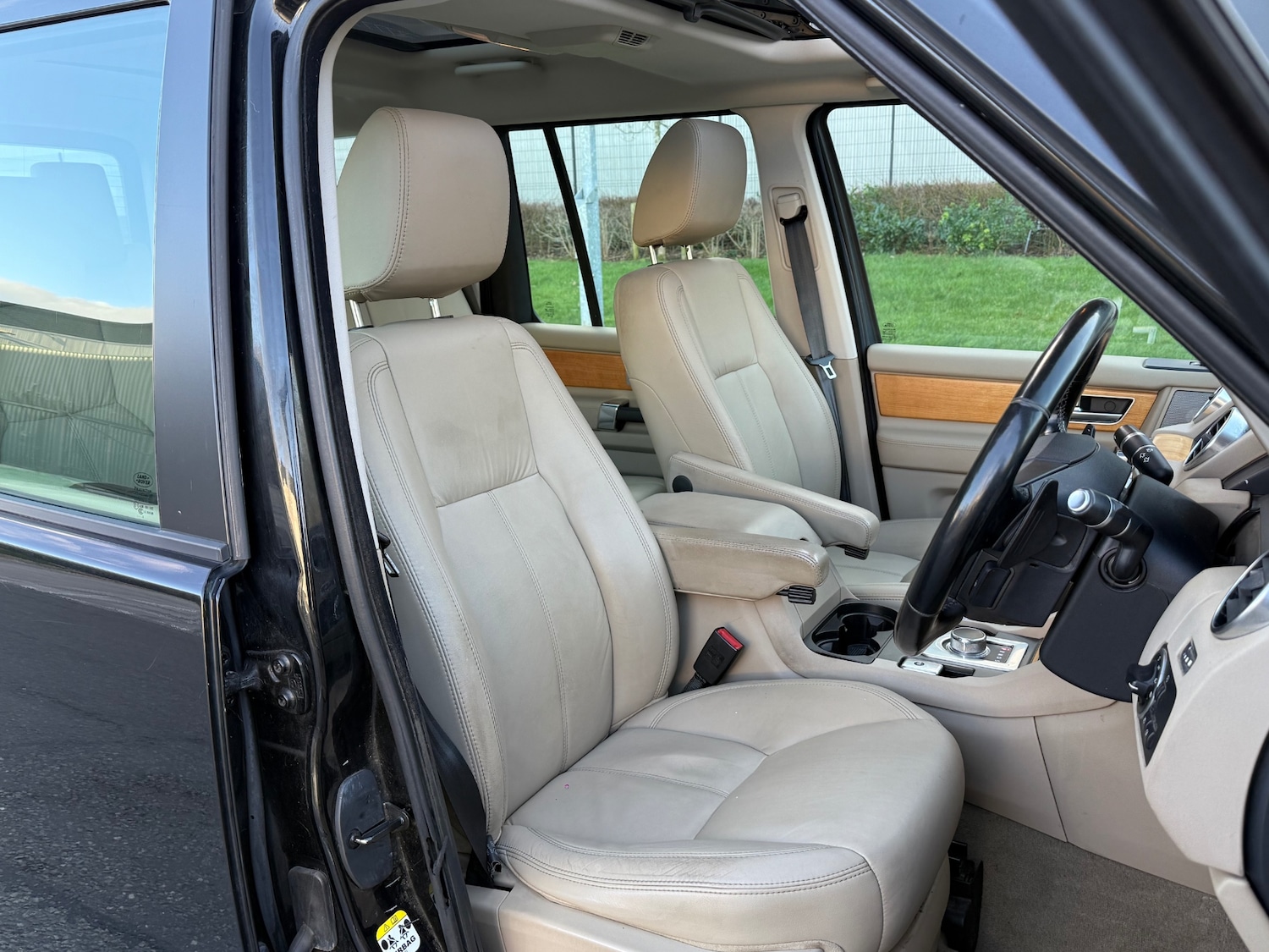 Used Land Rover Discovery 2012 for sale - 77045793: Photo 18