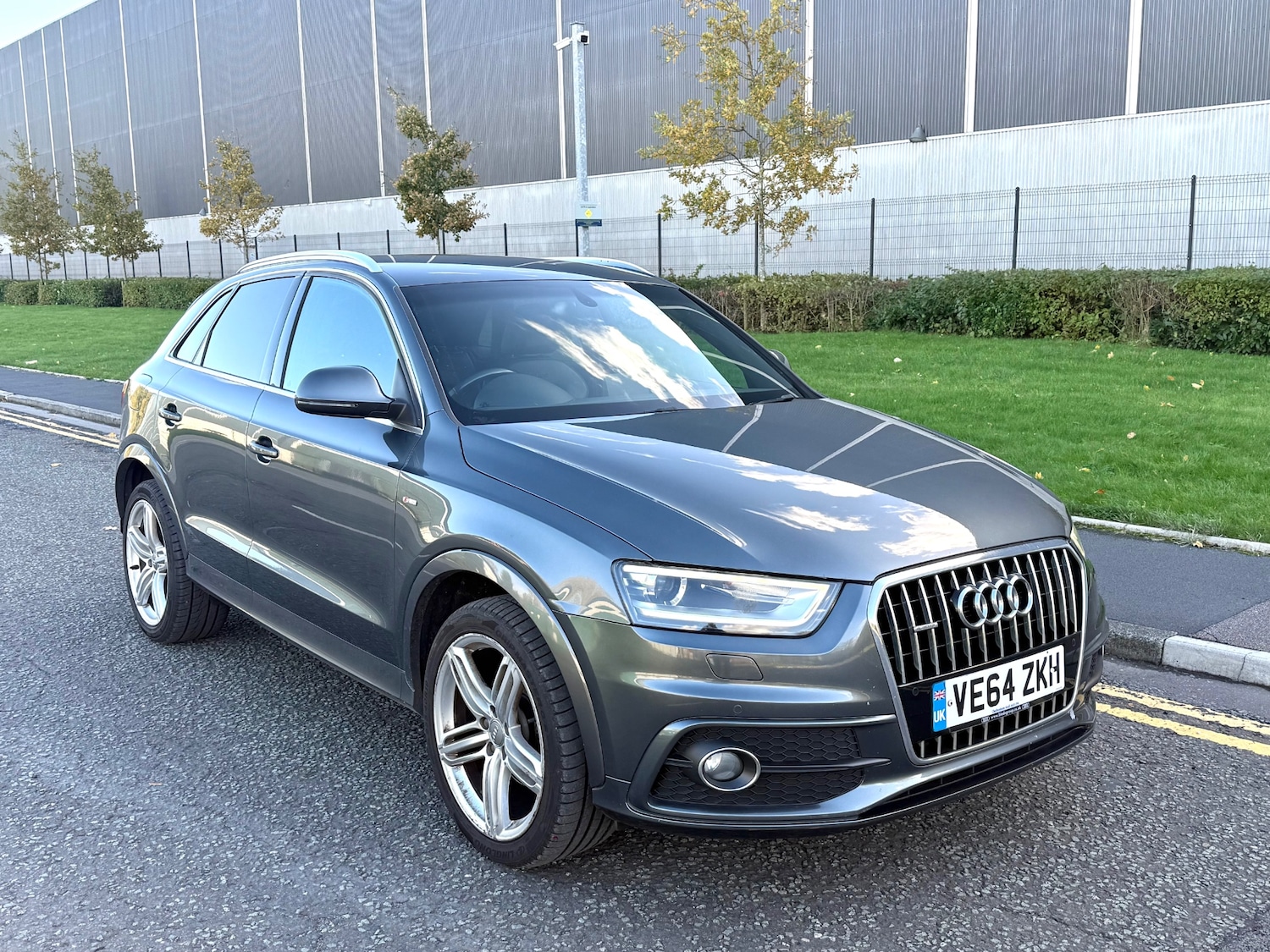Used Audi Q3 2014 for sale - 76392341: Photo 10