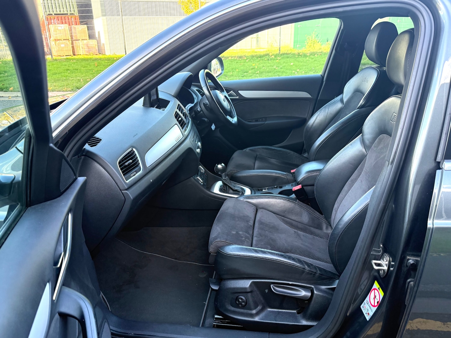 Used Audi Q3 2014 for sale - 76392341: Photo 13