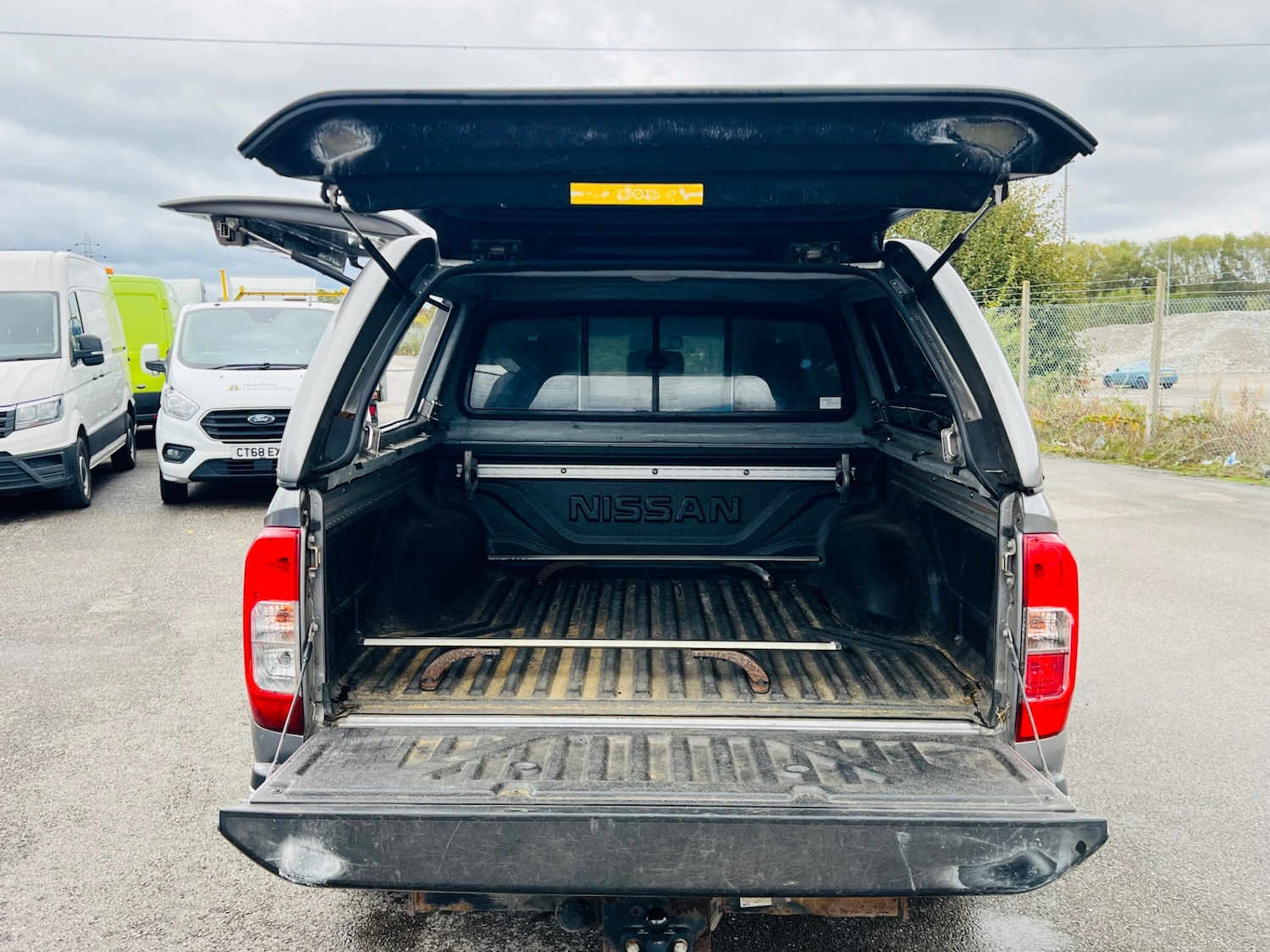 Used Nissan Navara 2017 for sale - 72515755: Photo 15
