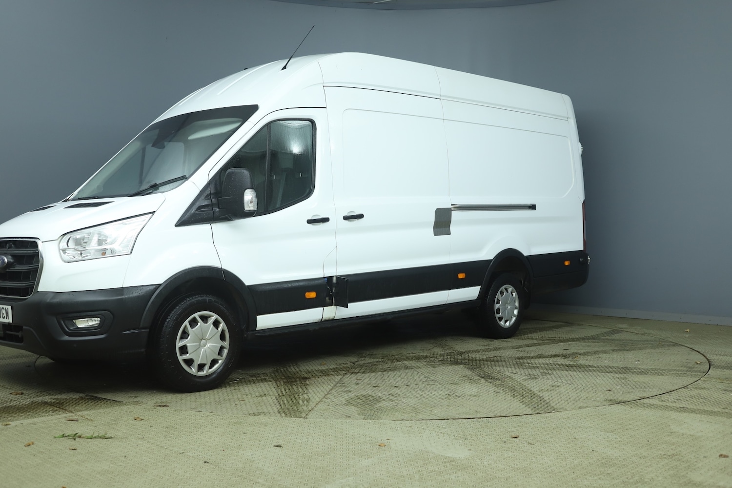 Used Ford Transit 2022 for sale - 77349720: Photo 2