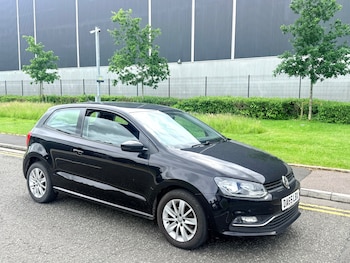 Used Volkswagen Polo 2015 for sale - 78777111: Photo