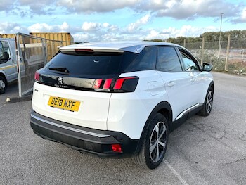 Used Peugeot 3008 2018 for sale - 75973395: Photo
