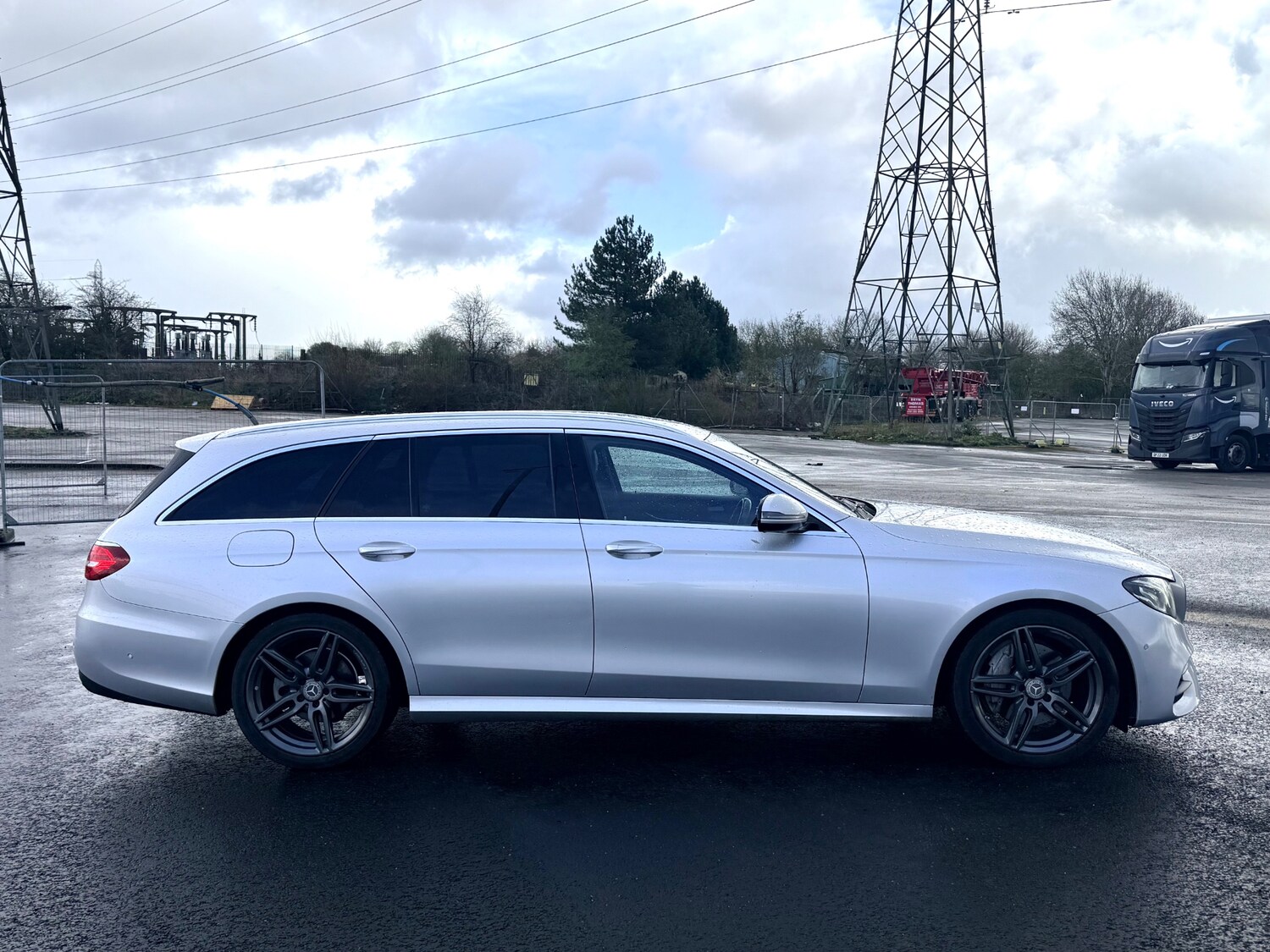 Used Mercedes-Benz E Class 2017 for sale - 78016336: Photo 3