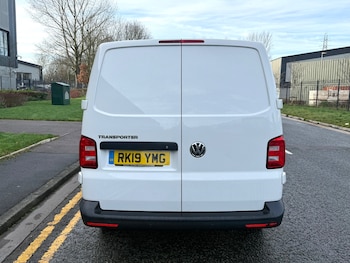 Used Volkswagen Transporter 2019 for sale - 76961515: Photo