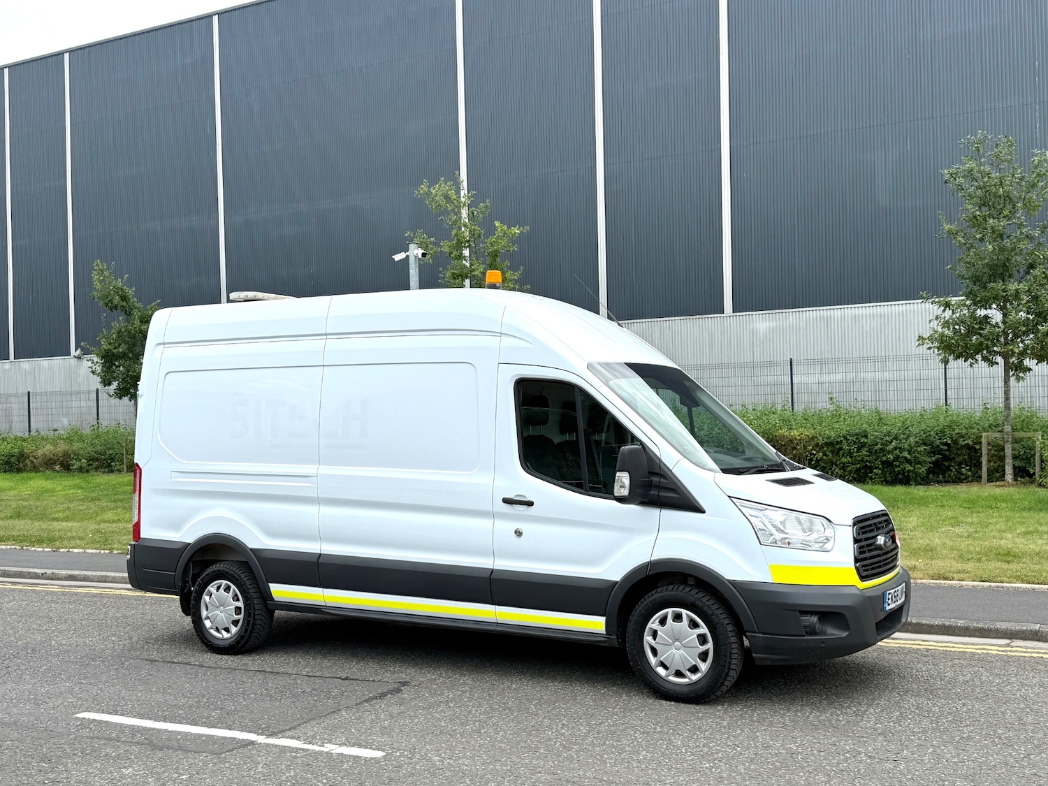 Vehicle 21