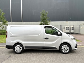 Used Renault Trafic 2019 for sale - 75631430: Photo