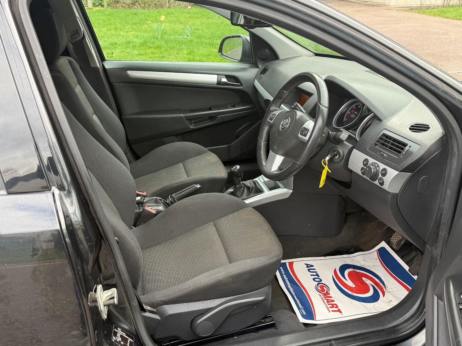 Used Vauxhall Astra Van 2012 for sale - 77815174: Photo 12