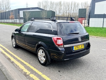 Used Vauxhall Astra Van 2012 for sale - 77815174: Photo