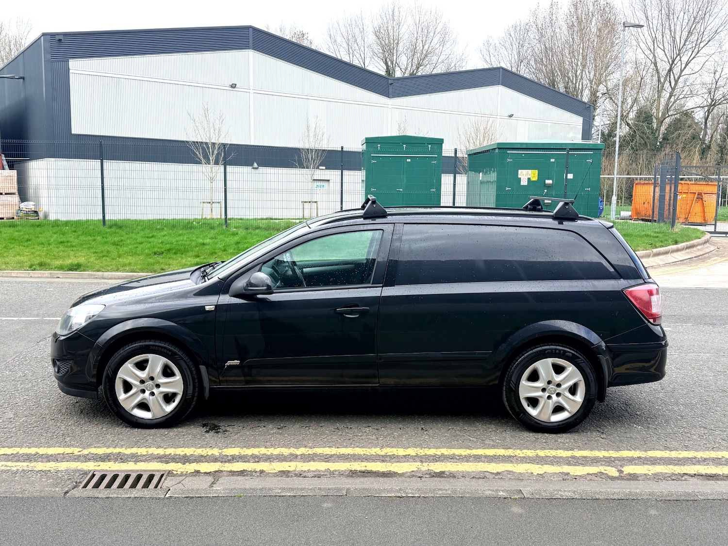 Used Vauxhall Astra Van 2012 for sale - 77815174: Photo 5