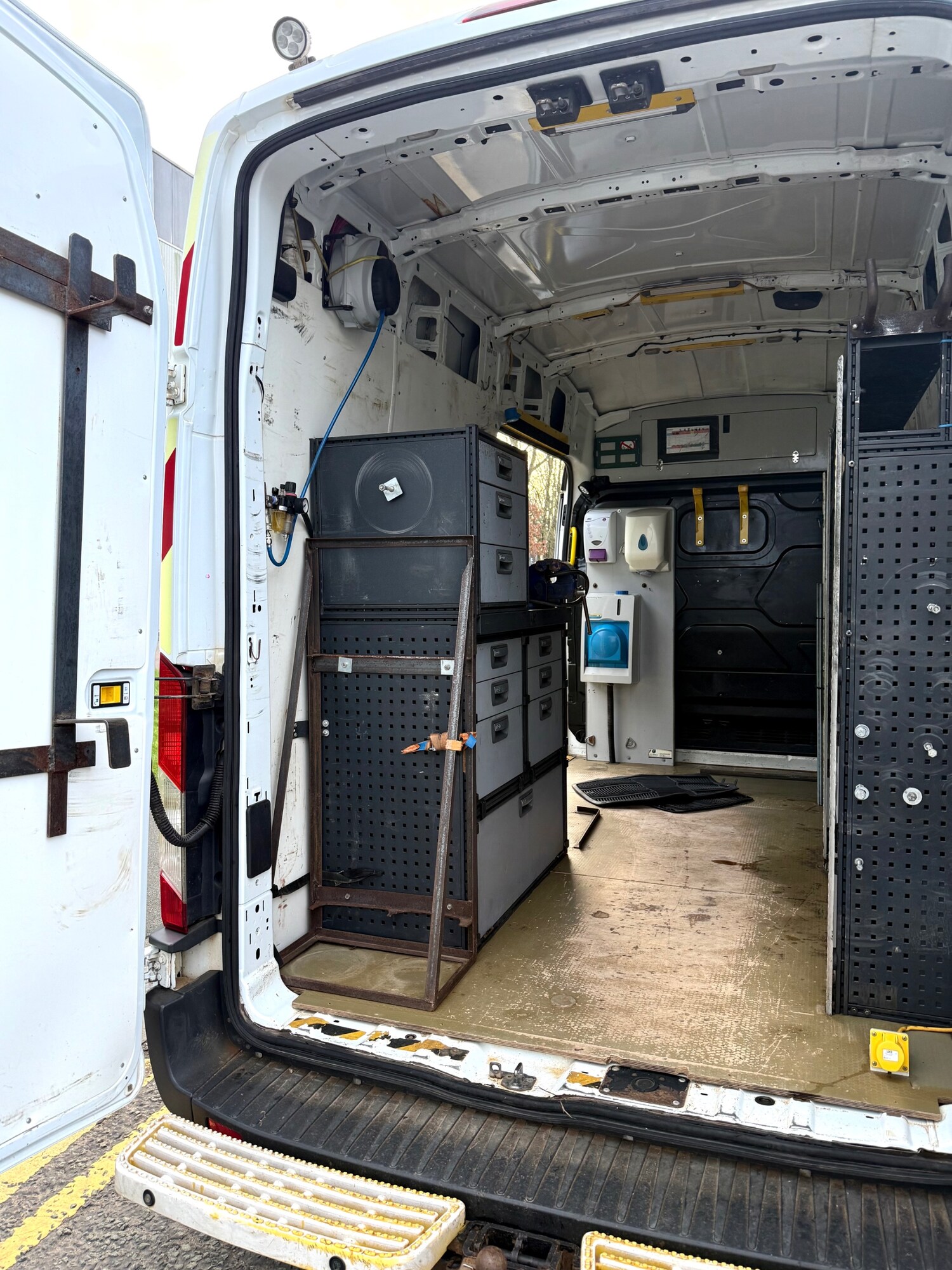 Used Ford Transit 2015 for sale - 77834675: Photo 11