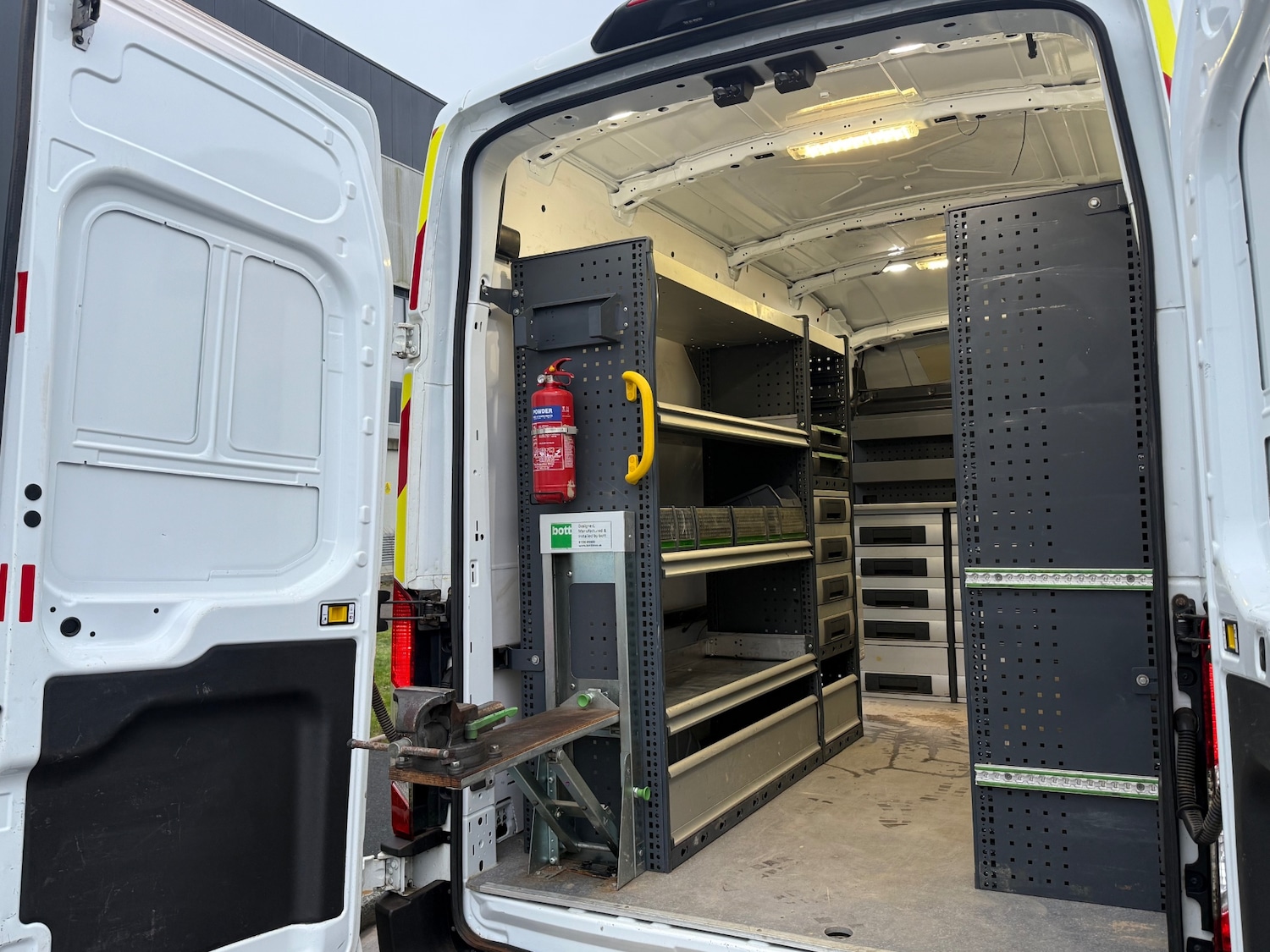 Used Ford Transit 2020 for sale - 77319132: Photo 17