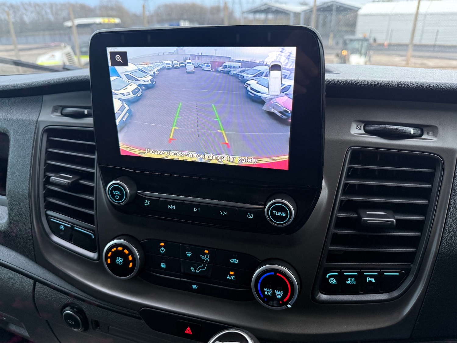 Used Ford Transit 2020 for sale - 77319132: Photo 25