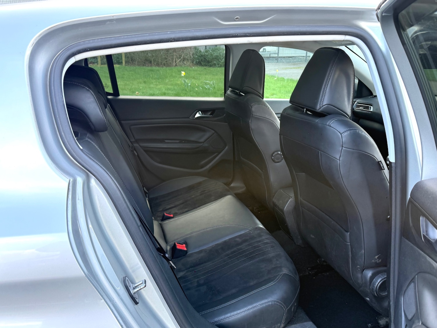 Used Peugeot 308 2014 for sale - 77836464: Photo 13