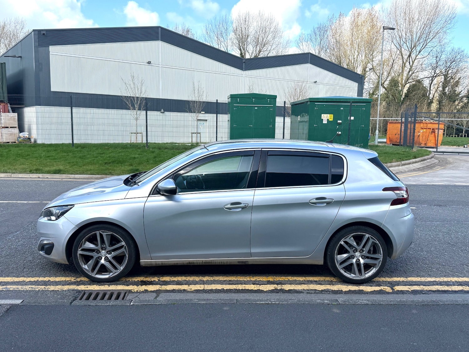 Used Peugeot 308 2014 for sale - 77836464: Photo 7