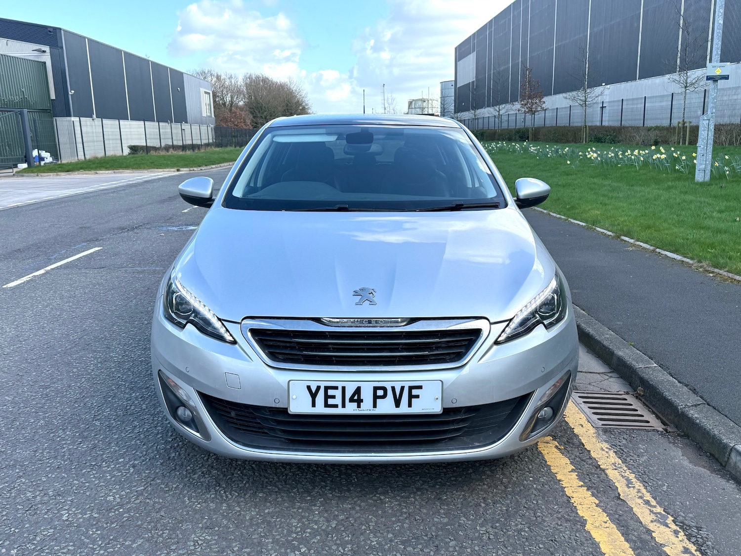 Used Peugeot 308 2014 for sale - 77836464: Photo 9