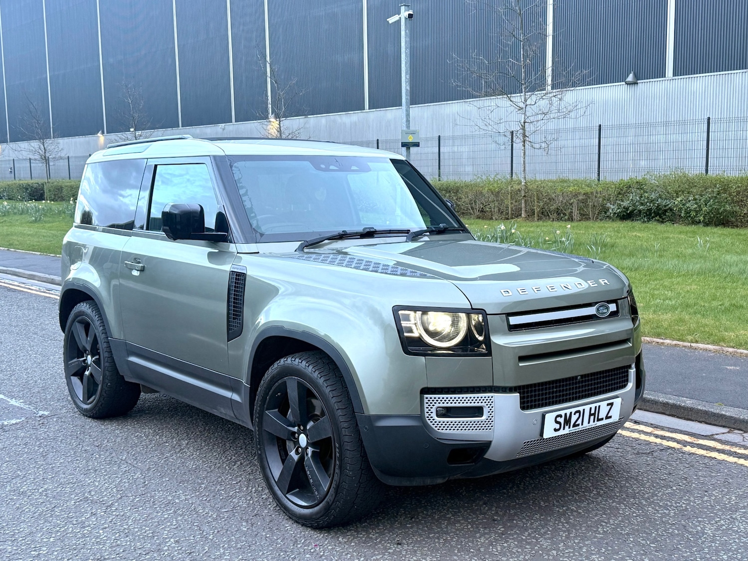 Used Land Rover Defender 2021 for sale - 78213730: Photo 9