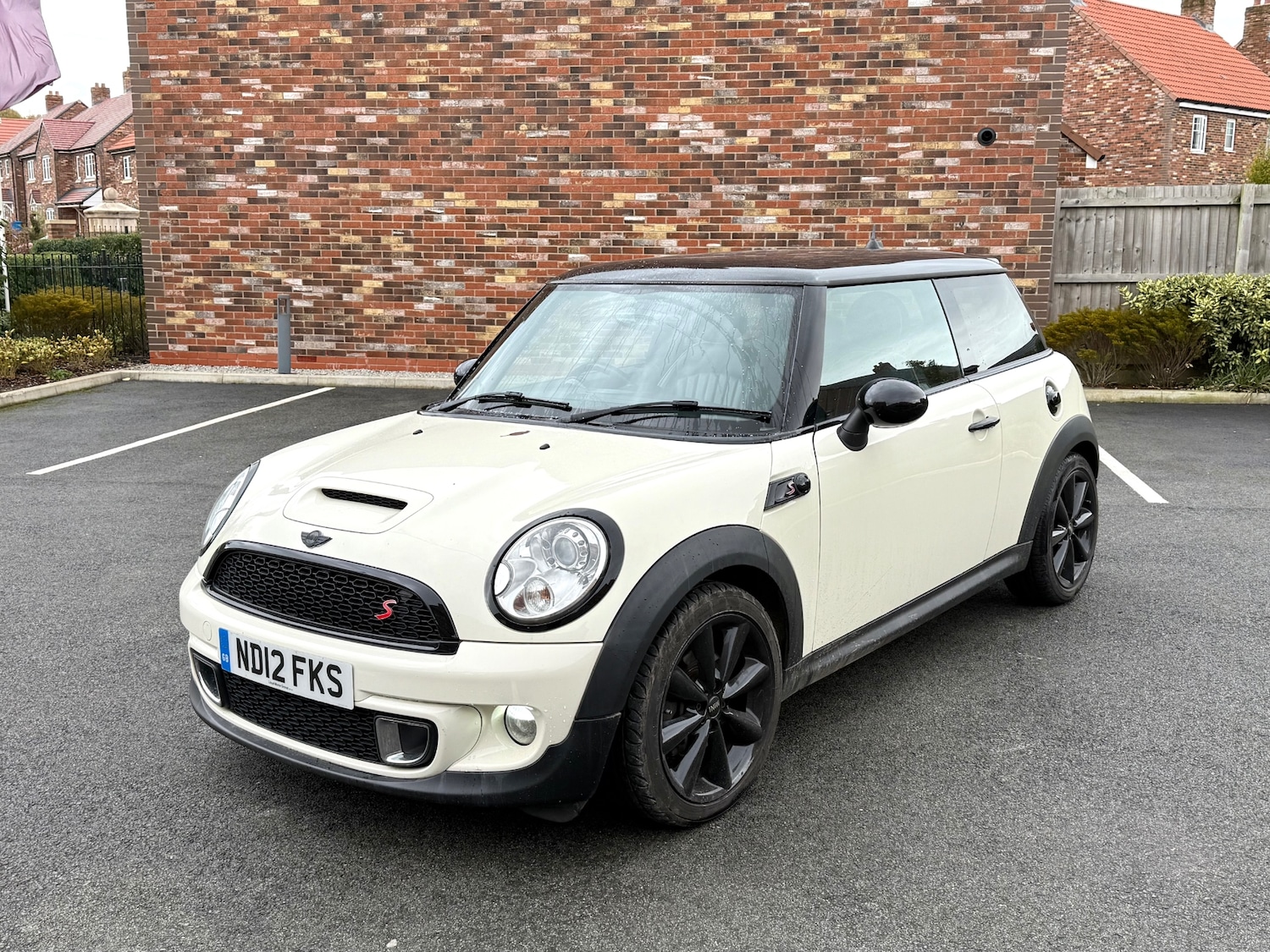 Used MINI Hatch 2012 for sale - 76426840: Photo 1