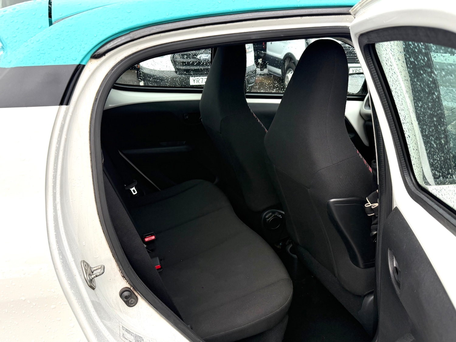 Used Citroen C1 2015 for sale - 76741056: Photo 7