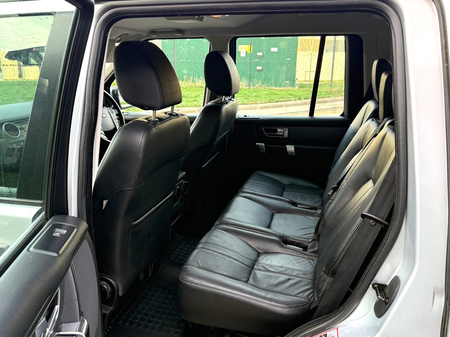 Used Land Rover Discovery 2013 for sale - 76652293: Photo 11