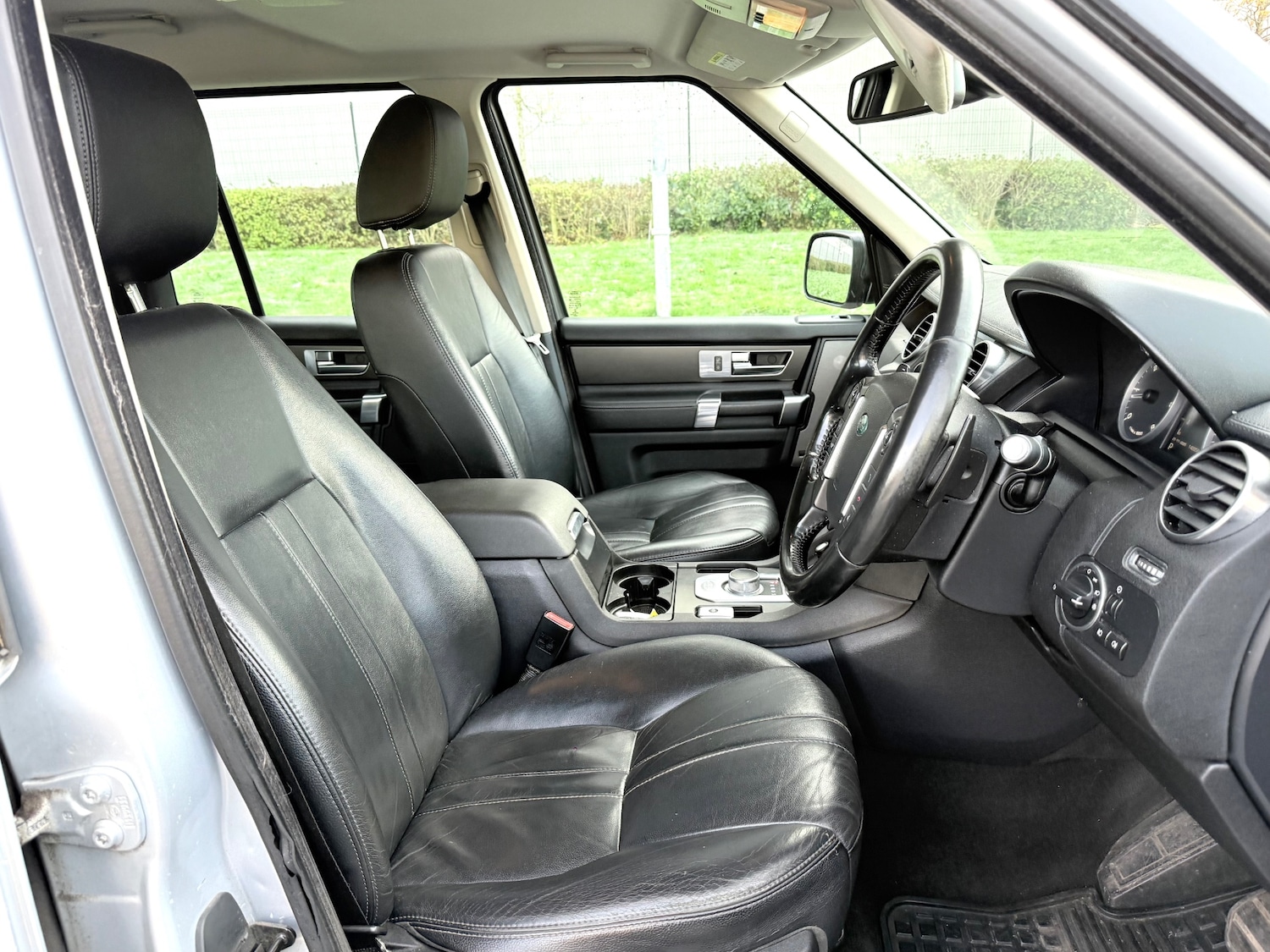 Used Land Rover Discovery 2013 for sale - 76652293: Photo 14