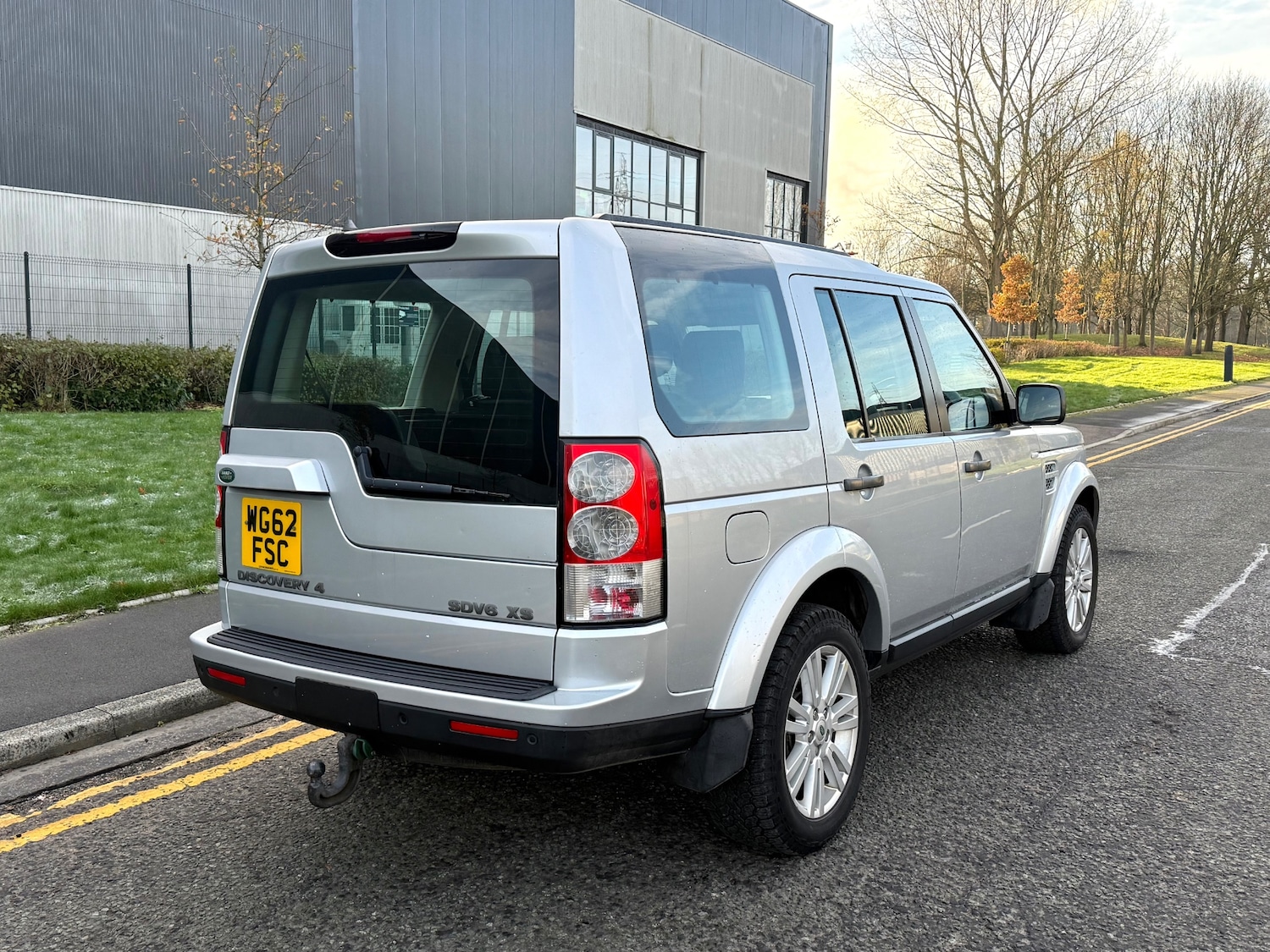 Used Land Rover Discovery 2013 for sale - 76652293: Photo 3