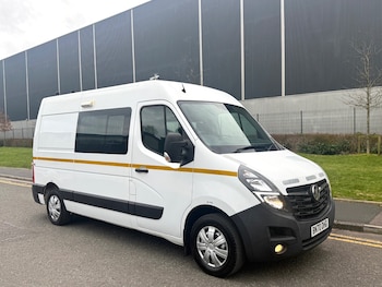 Vauxhall Movano feature image