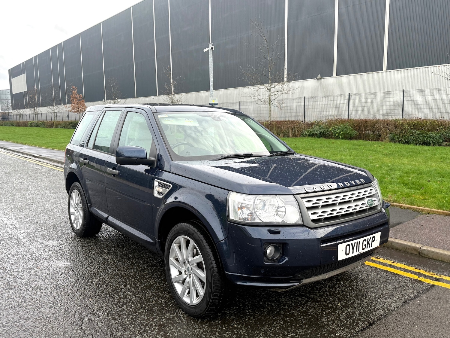 Used Land Rover Freelander 2011 for sale - 76885156: Photo 9