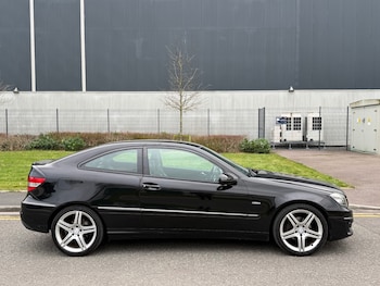 Used Mercedes-Benz CLC Class 2010 for sale - 77449854: Photo