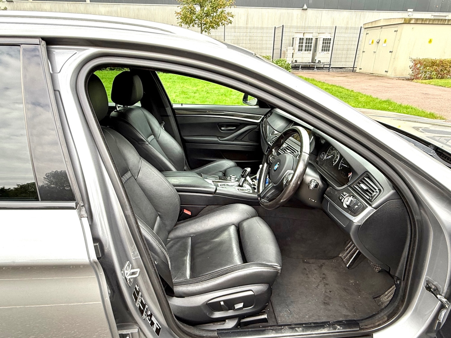 Used BMW 5 Series 2015 for sale - 76143952: Photo 16