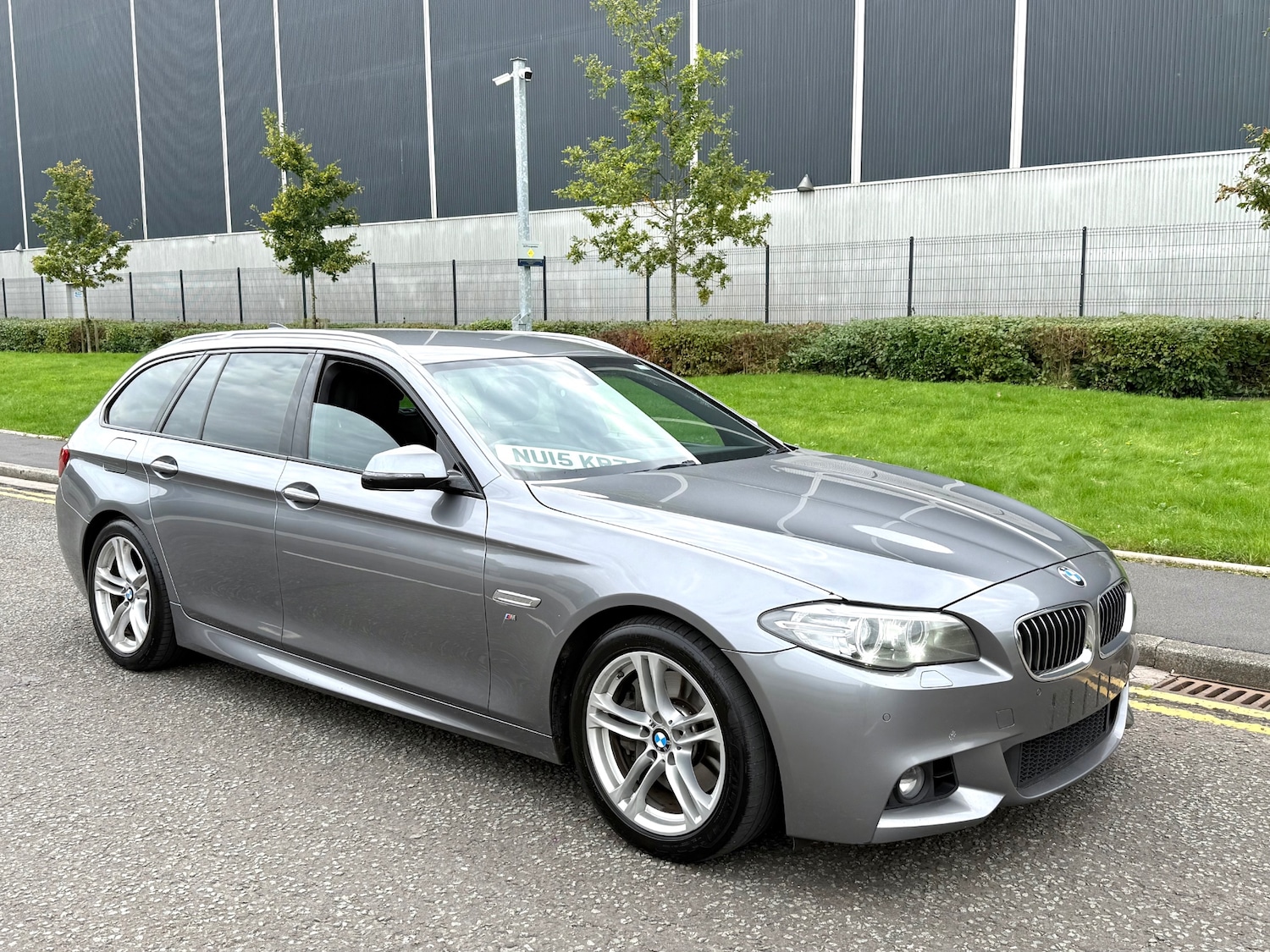 Used BMW 5 Series 2015 for sale - 76143952: Photo 3