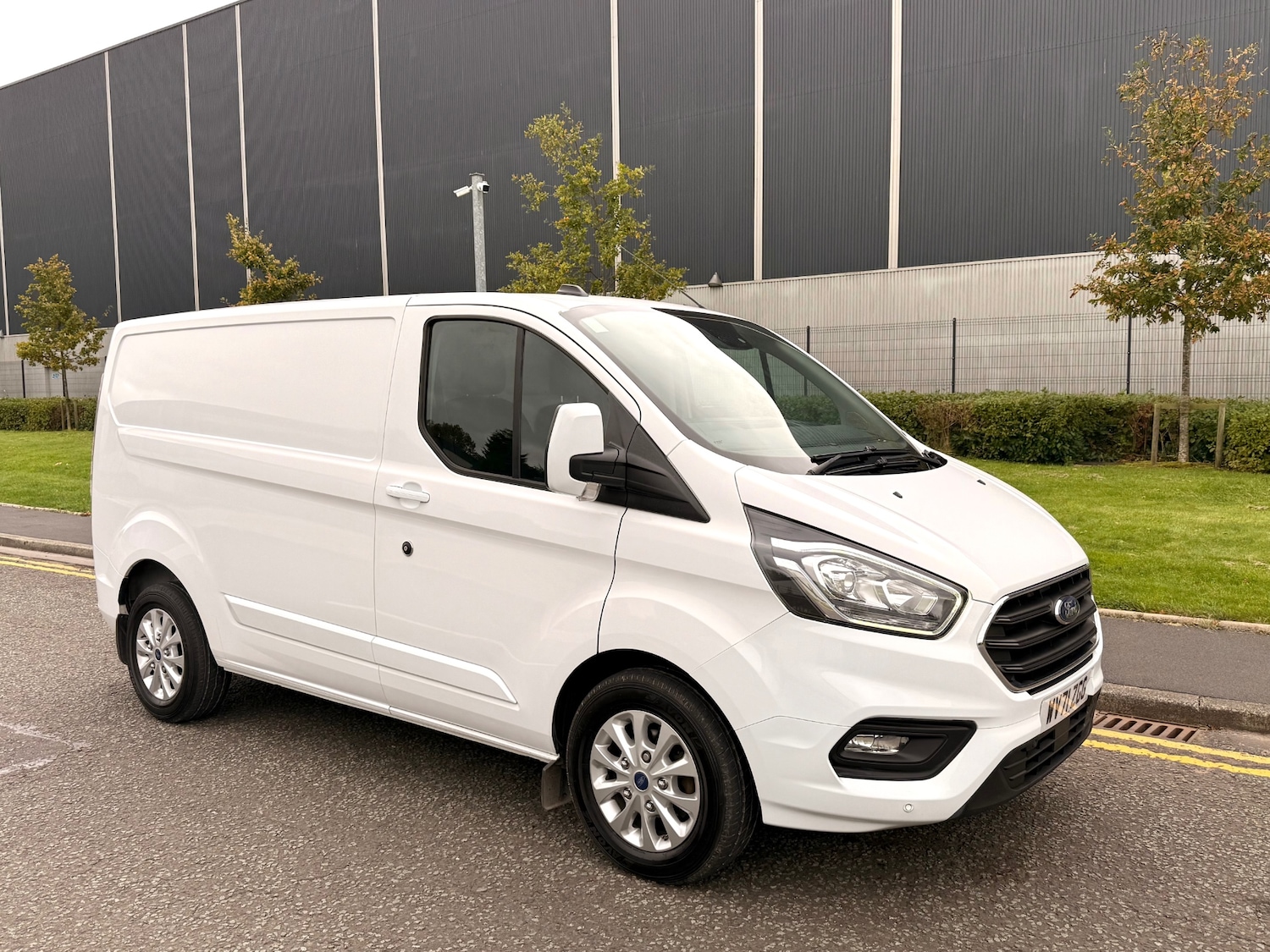 Used Ford Transit Custom 2021 for sale - 76221638: Photo 1