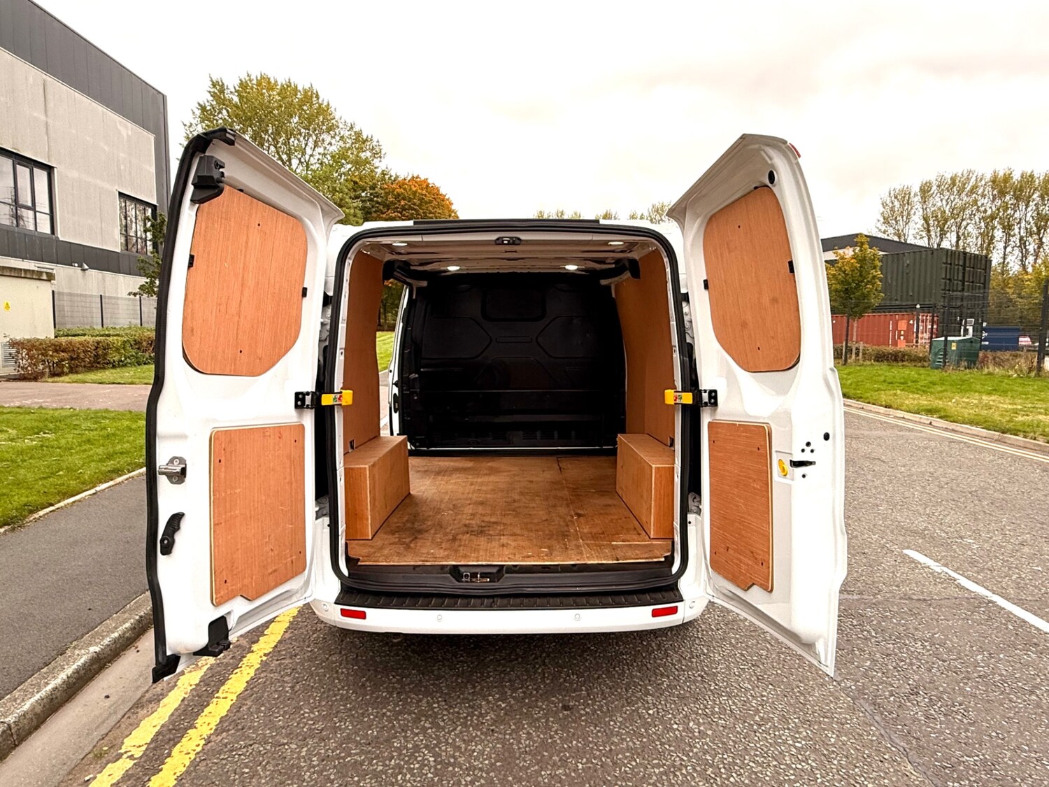 Used Ford Transit Custom 2021 for sale - 76221638: Photo 16