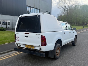 Used Toyota Hilux 2011 for sale - 78408217: Photo