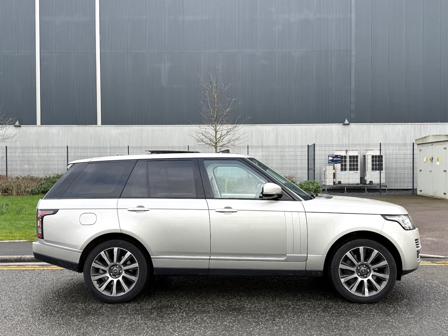 Used Land Rover Range Rover 2013 for sale - 77690892: Photo 3