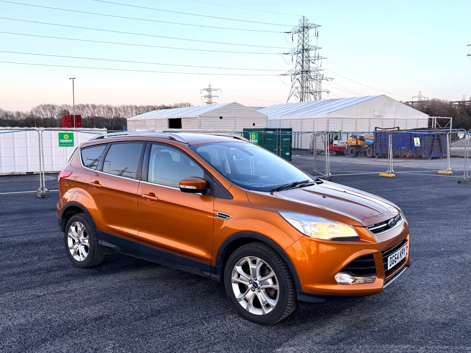 Used Ford Kuga 2015 for sale - 77921083: Photo 2