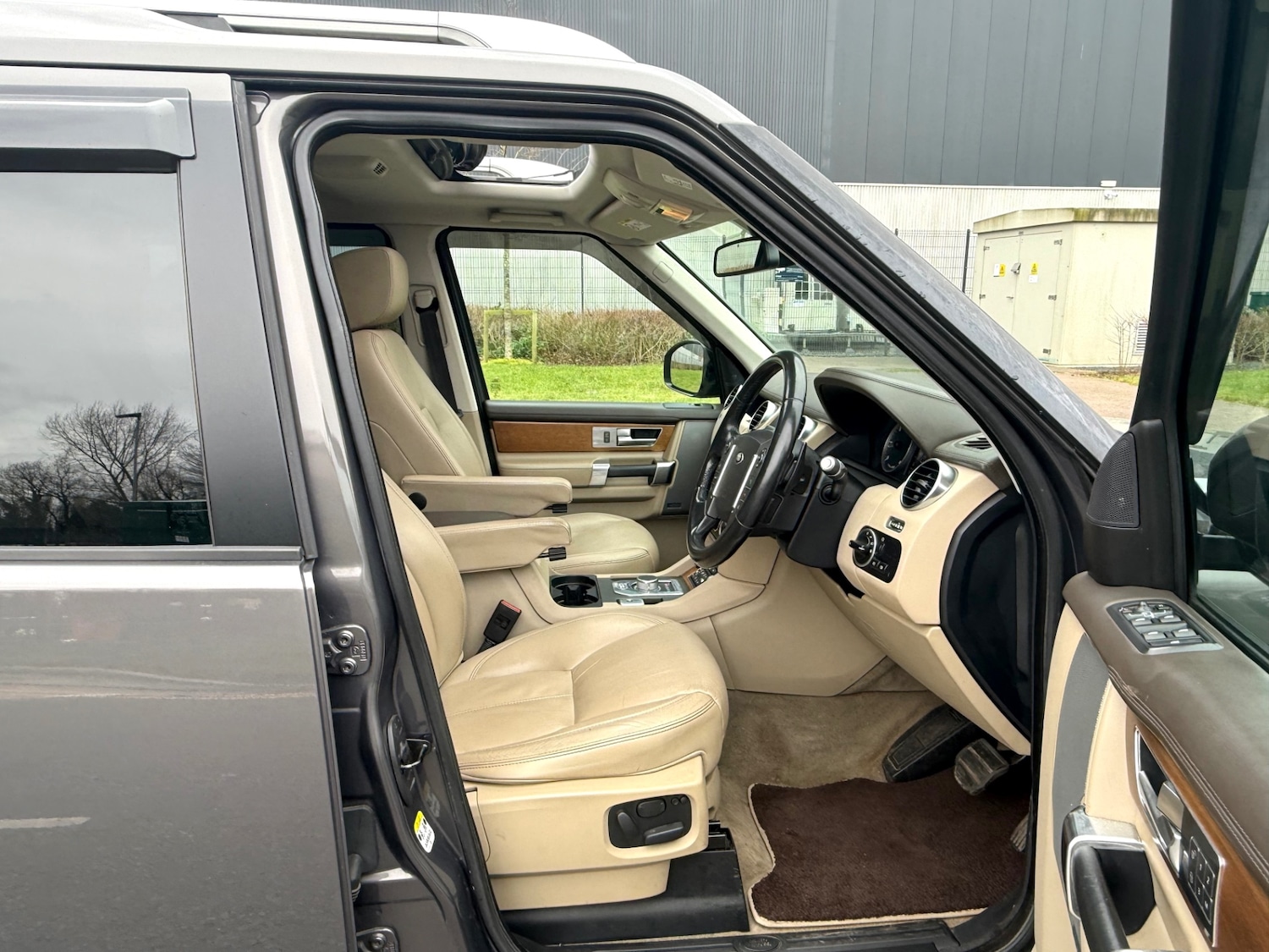 Used Land Rover Discovery 2016 for sale - 77449592: Photo 18