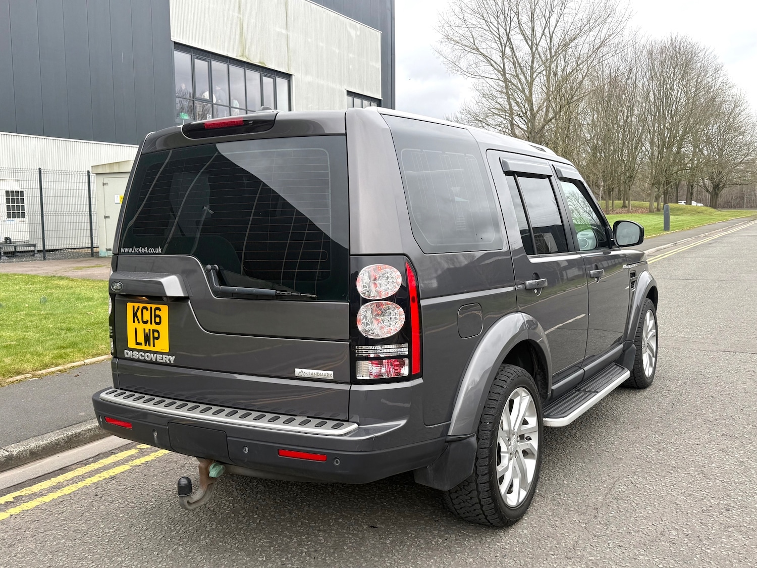 Used Land Rover Discovery 2016 for sale - 77449592: Photo 3