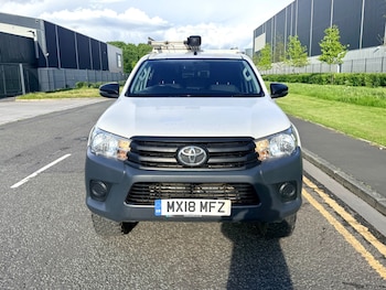 Used Toyota Hilux 2018 for sale - 78568692: Photo