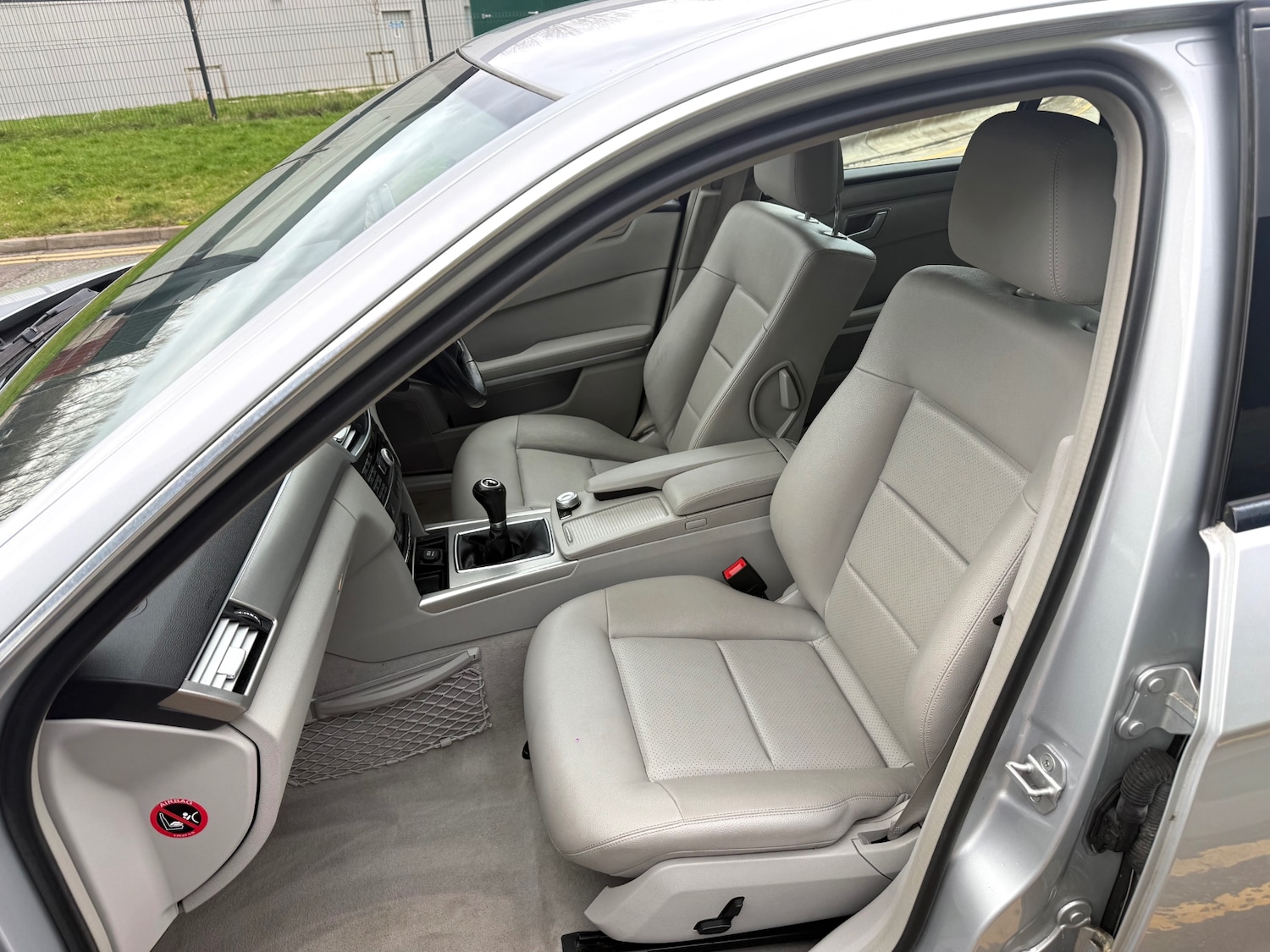 Used Mercedes-Benz E Class 2013 for sale - 77494519: Photo 12