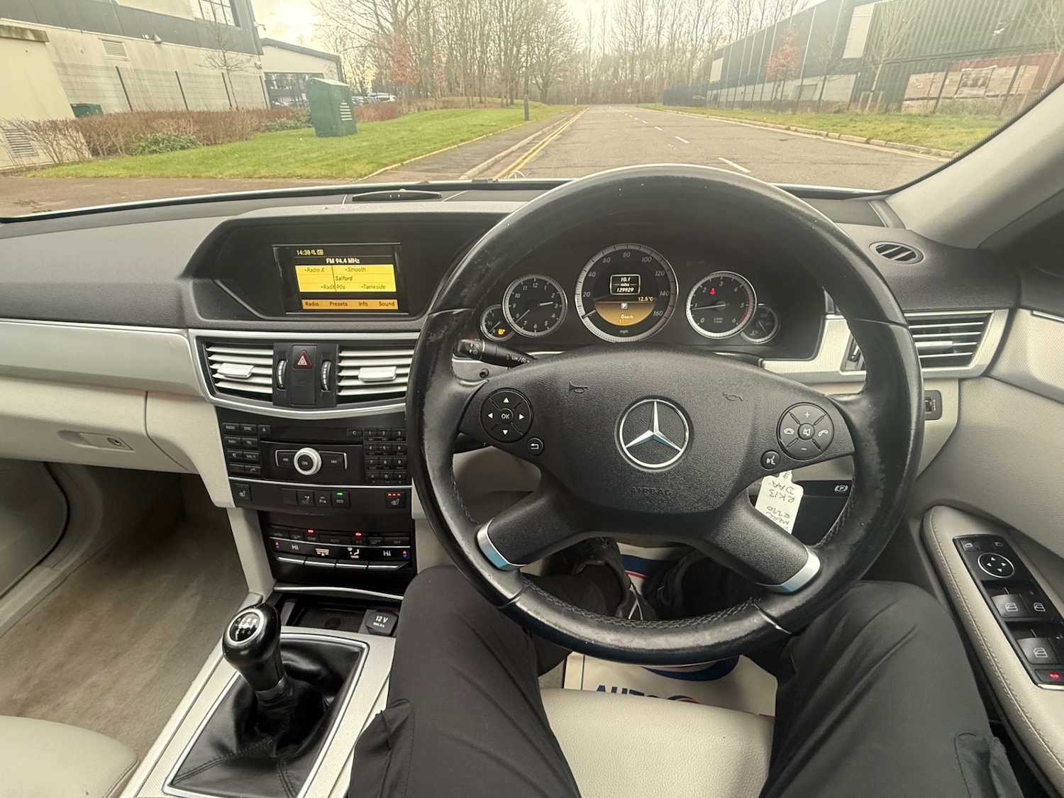 Used Mercedes-Benz E Class 2013 for sale - 77494519: Photo 16