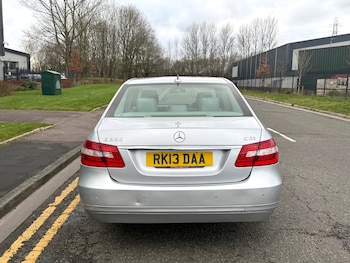 Used Mercedes-Benz E Class 2013 for sale - 77494519: Photo